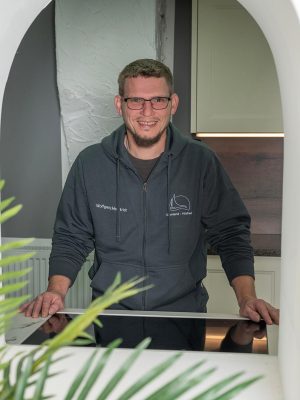 4e1736b1-6da0-404c-a358-3830f6c5d2b4